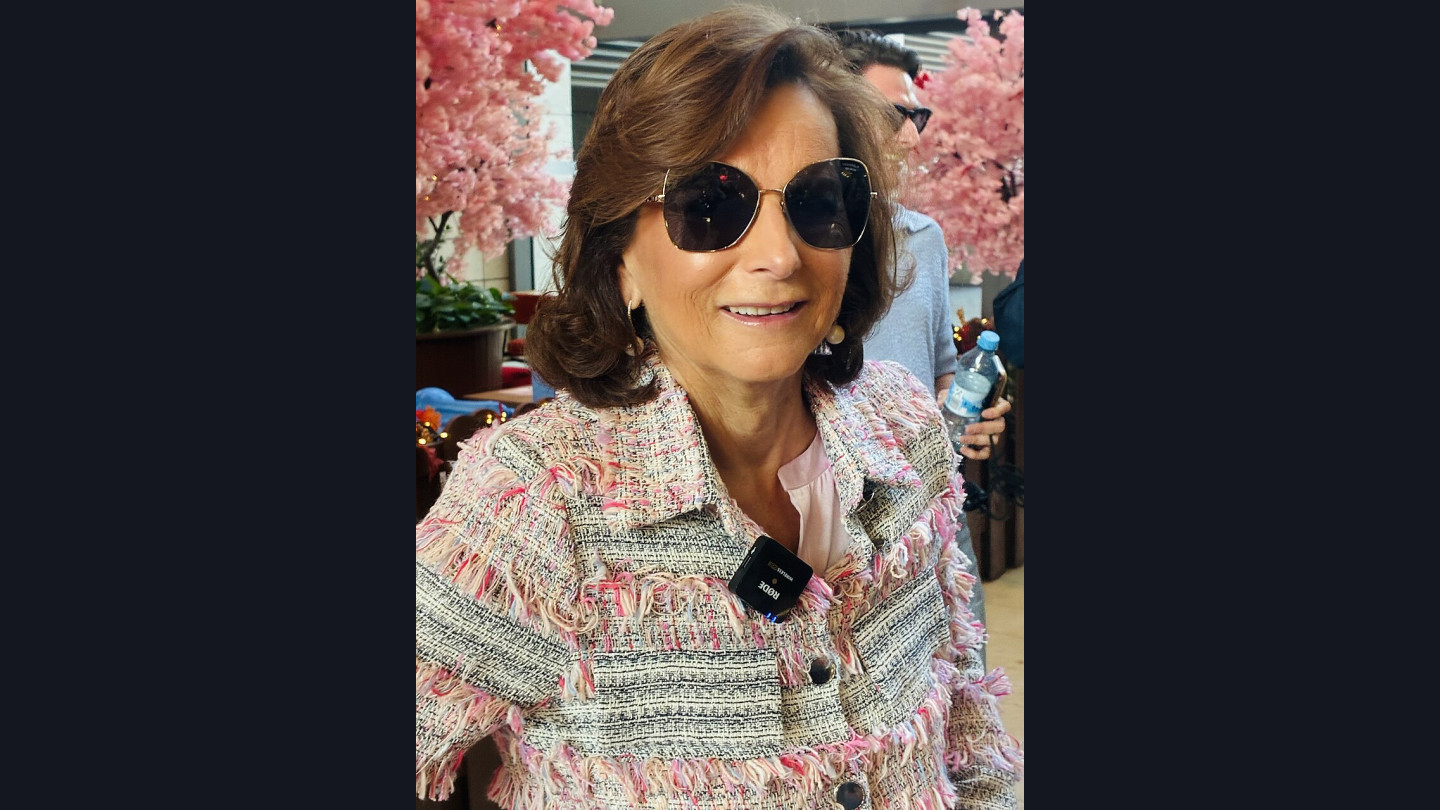 Claudia Obert
