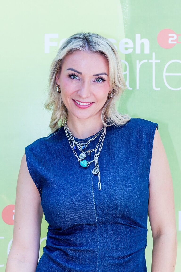 Anna-Carina Woitschack