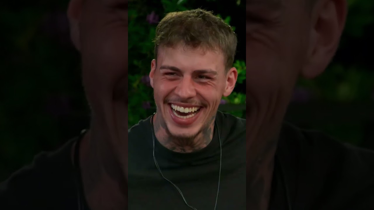 Clipbild: Bei Kathy & Ferry sorgt ausgerechnet eine Weinflasche für Zündstoff