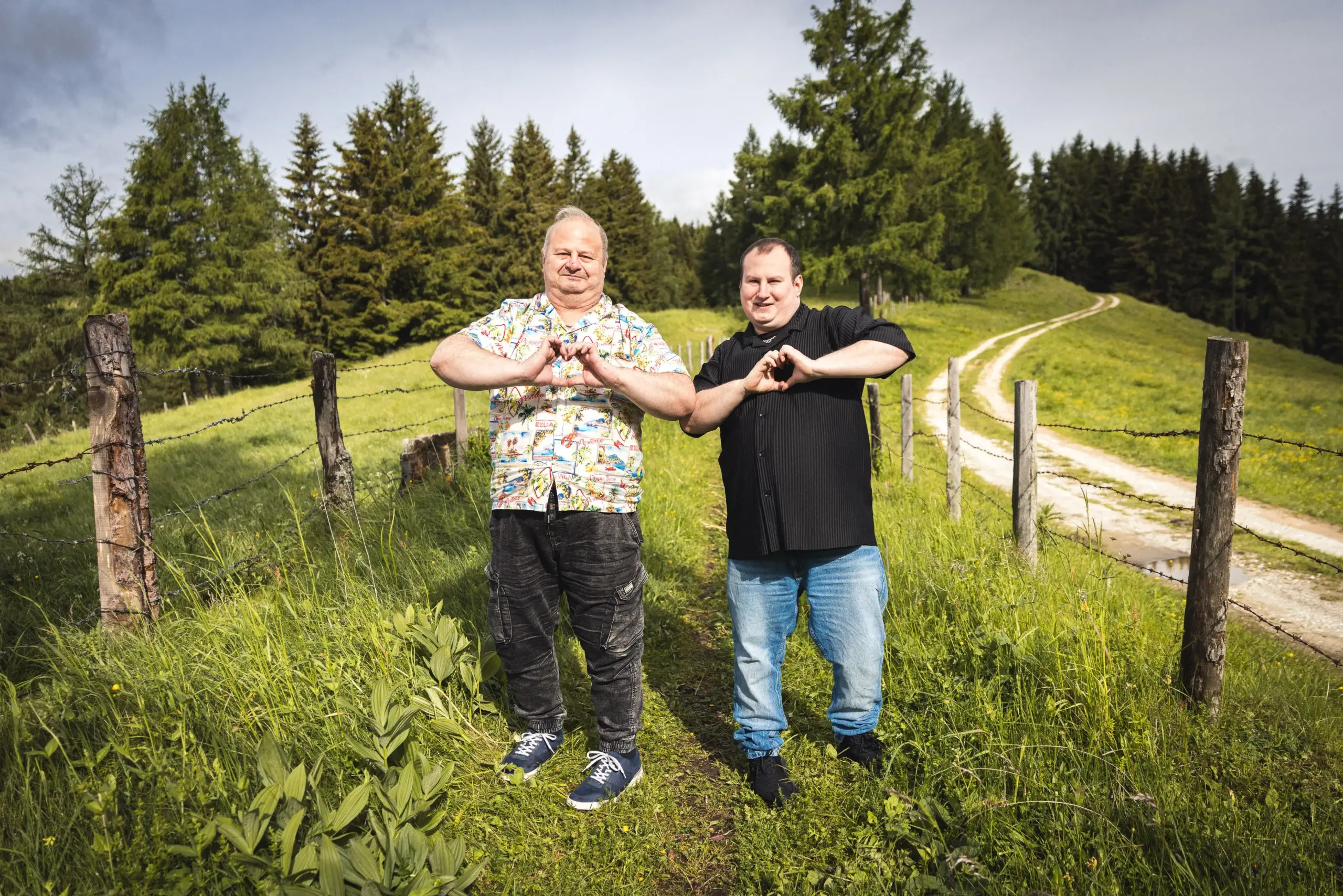 Julian (Mein Gemeindebau) und Tom (Mein Gemeindebau) bei Forsthaus Rampensau Österreich 2026