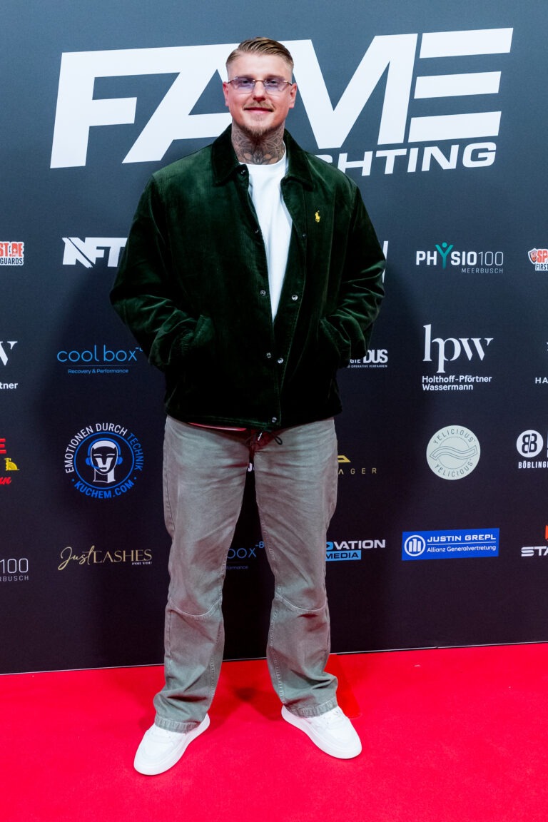 Paco Herb allein bei Fame Fighting 2024