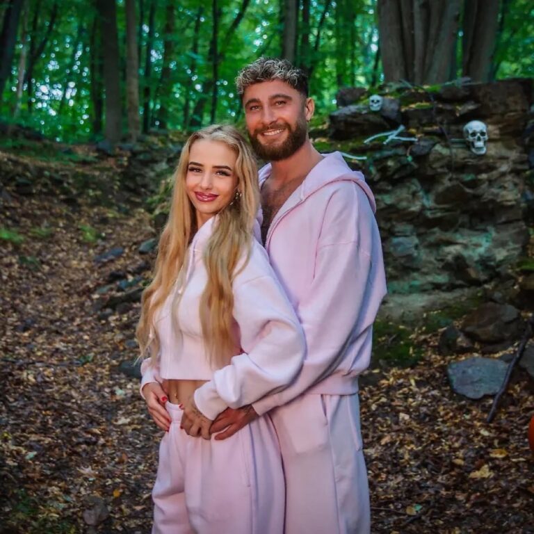 Lena Goldstein und Umut Tekin bei CoupleChallenge Halloween