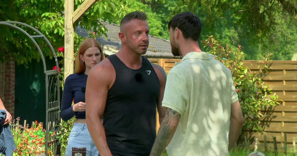 Sommerhaus der Stars: Lukas zweifelt nach „Von der Rolle“ an den vorgelesenen Regeln